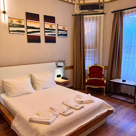 Hotel By Koesk *