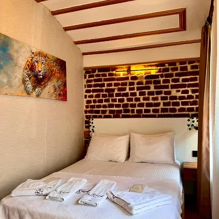 Hotel By Koesk *